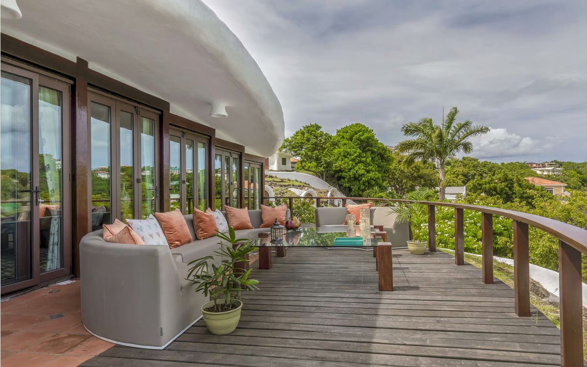 Turks & Caicos Beach Condos & Vacation Homes